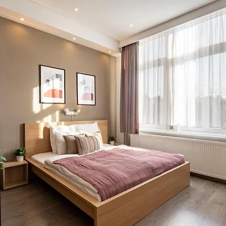 Sunny Three Bedroom * Budapest