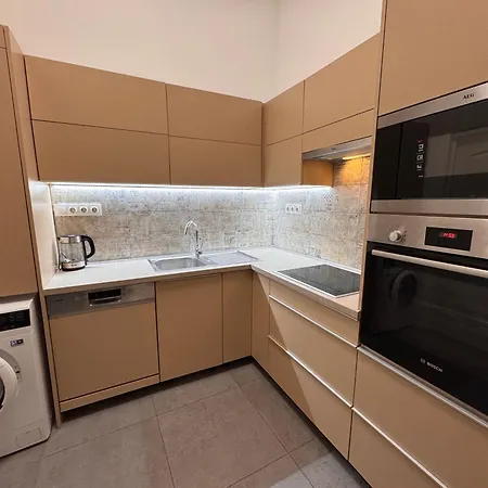 Alma - Sunny Three Bedroom Apartamento *