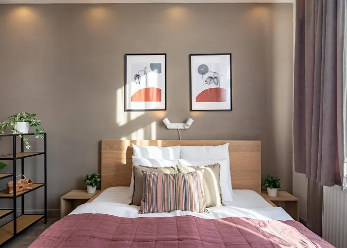 Alma - Sunny Three Bedroom * Budapest
