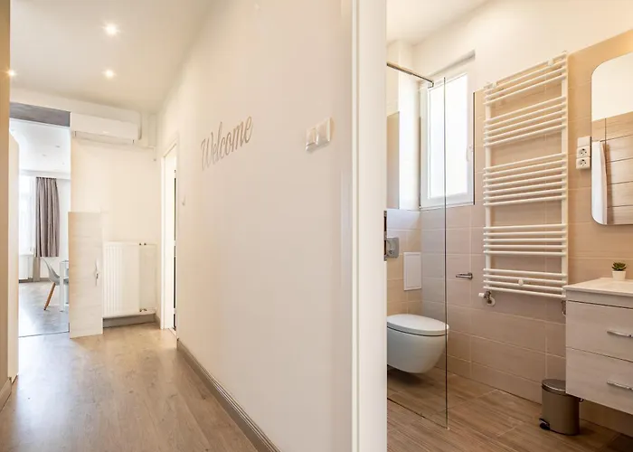 Alma - Sunny Three Bedroom Apartament Budapesta