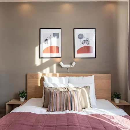 Alma - Sunny Three Bedroom * Budapeszt