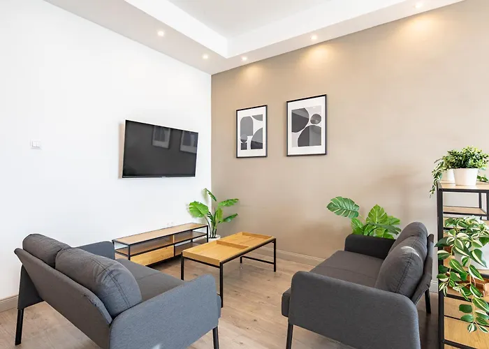 Apartament Alma - Sunny Three Bedroom *