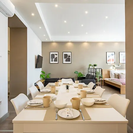 Alma - Sunny Three Bedroom * Будапешт